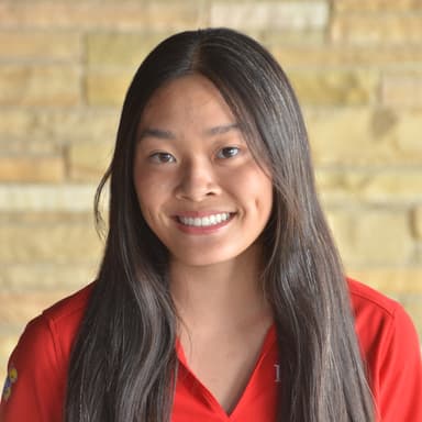 Emma Du Headshot