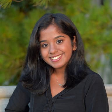 Jahnvi Maddila Headshot